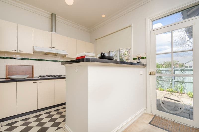 2 Electra Street, Williamstown - Thumbnail 7