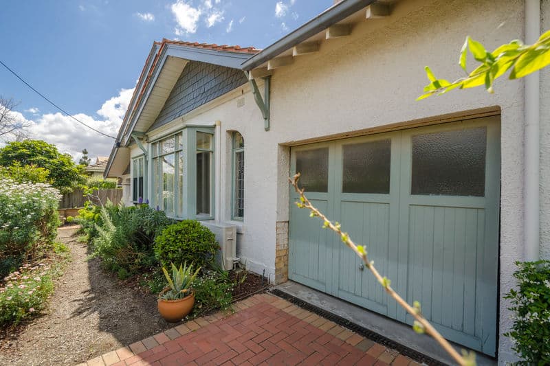 2 Electra Street, Williamstown - Thumbnail 3