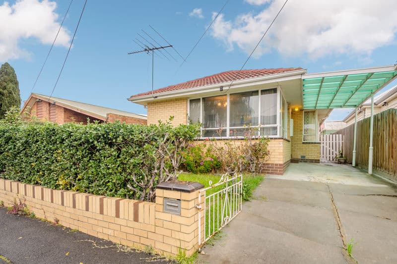 3 Albert Street, Williamstown - Image 1