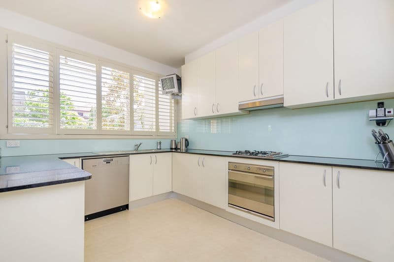 2 Stewart Street, Williamstown - Thumbnail 6