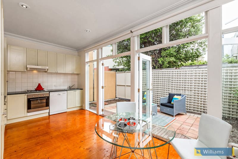 104 Raglan Street, Port Melbourne - Thumbnail 7
