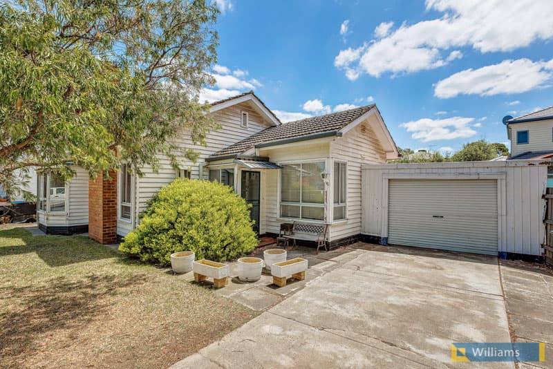 4 Tobruk Crescent, Williamstown - Thumbnail 4
