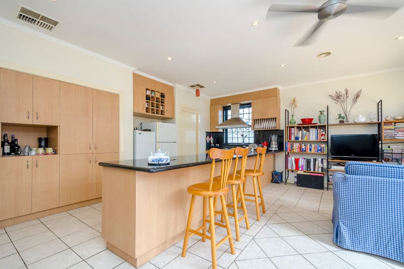 73 John Liston Drive, Newport - Thumbnail 4
