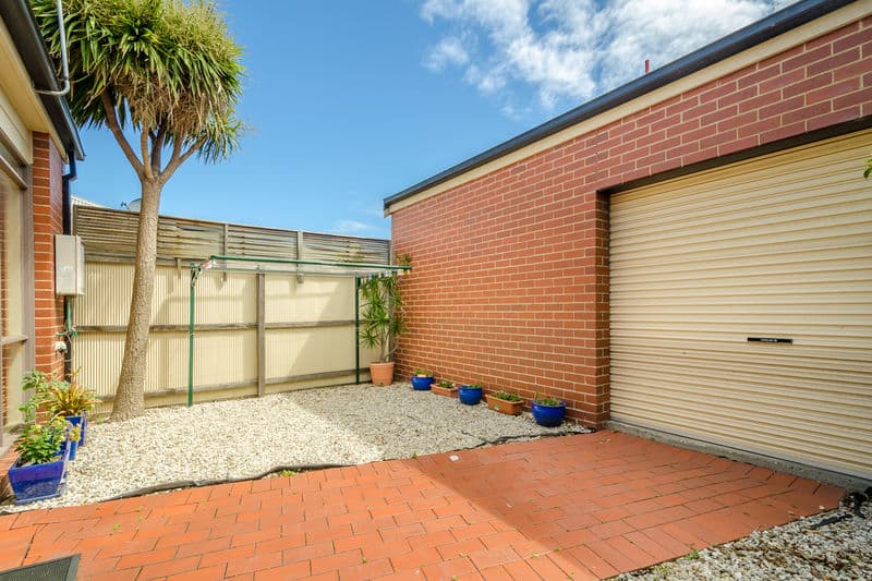 73 John Liston Drive, Newport - Thumbnail 7