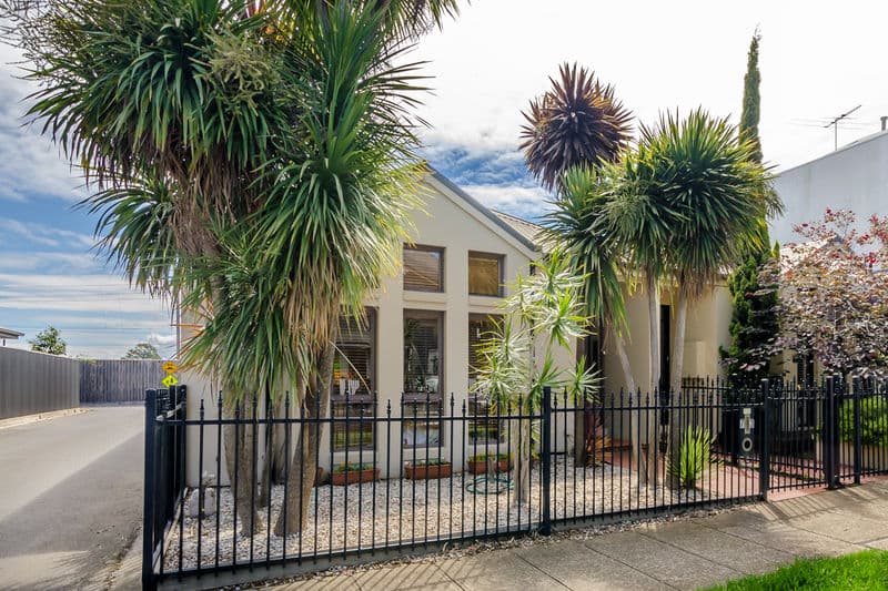73 John Liston Drive, Newport - Thumbnail 2
