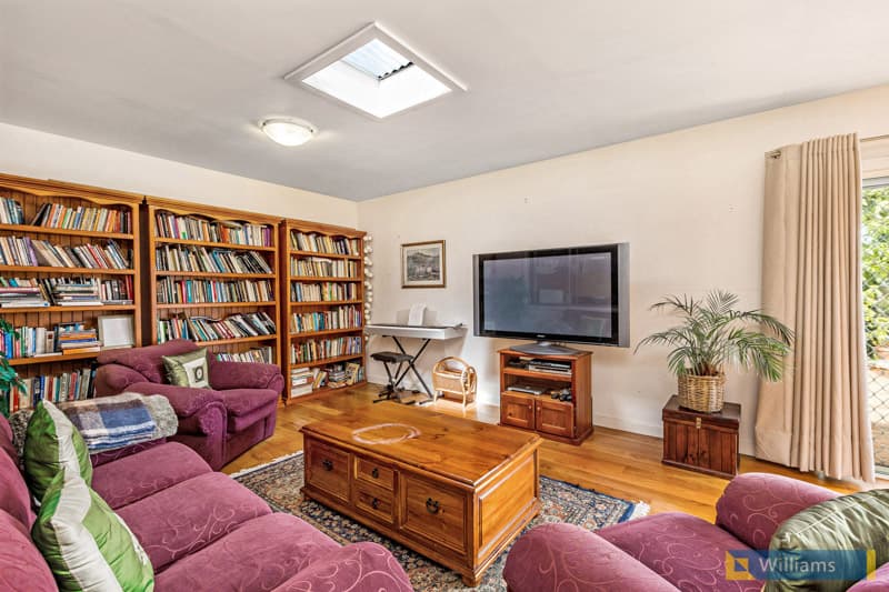 74 Truman Street, South Kingsville - Thumbnail 8