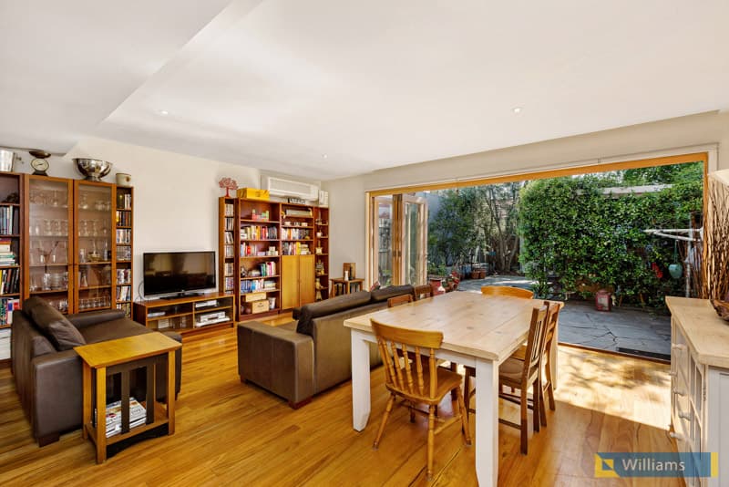 333 Douglas Parade, Newport - Thumbnail 2