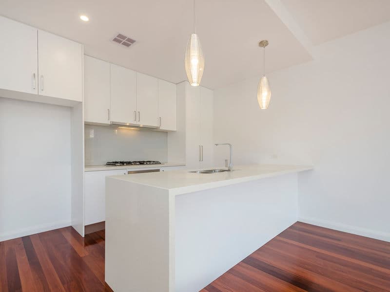 82 Margaret Street, ALTONA NORTH VIC, Newport - Thumbnail 4