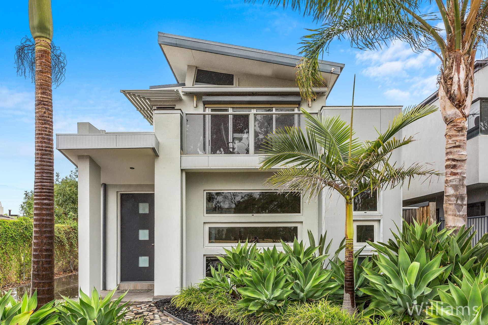 11 North Road, Newport - Image 1