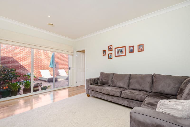 63 Albert Street, Williamstown - Thumbnail 3