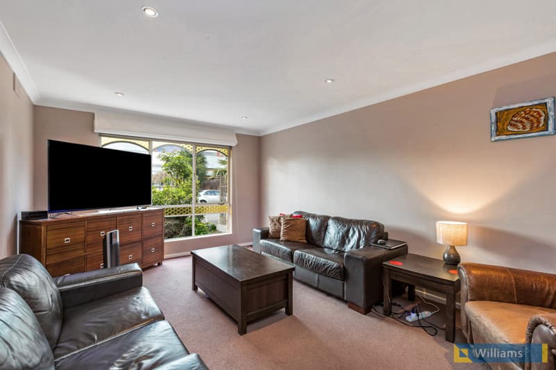 11 Union Street, Williamstown - Thumbnail 3