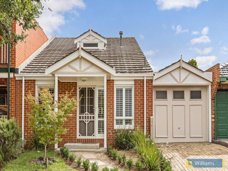8 Hosking Court, Williamstown - Image 1