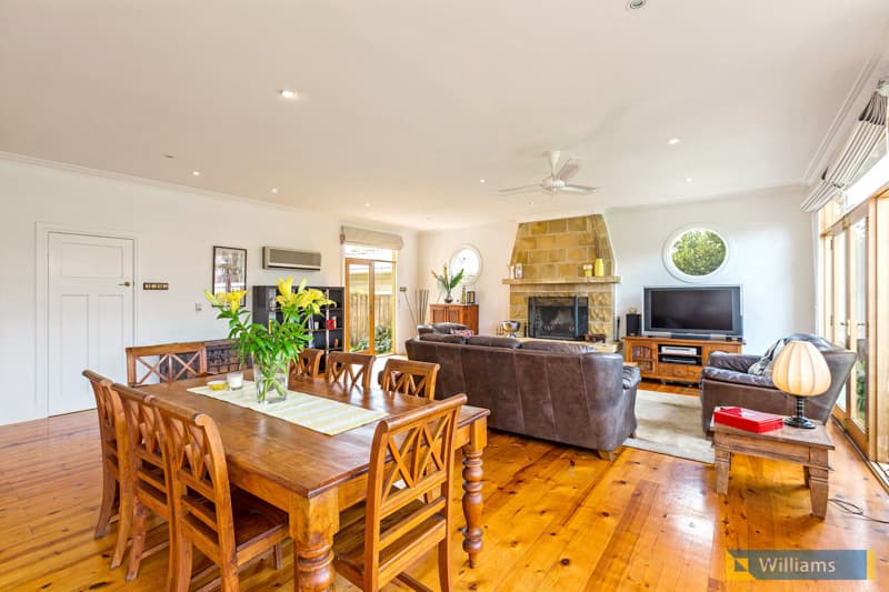 1 Hosking Street, Williamstown - Thumbnail 5