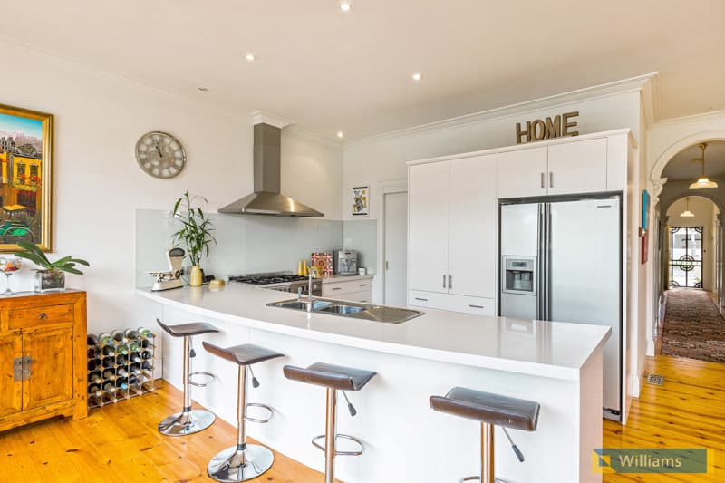 1 Hosking Street, Williamstown - Thumbnail 7