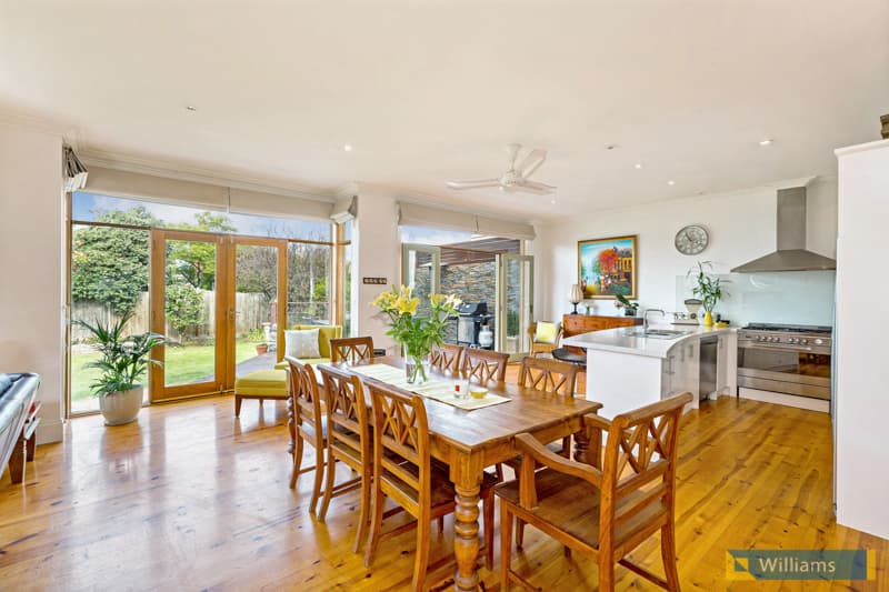 1 Hosking Street, Williamstown - Thumbnail 4