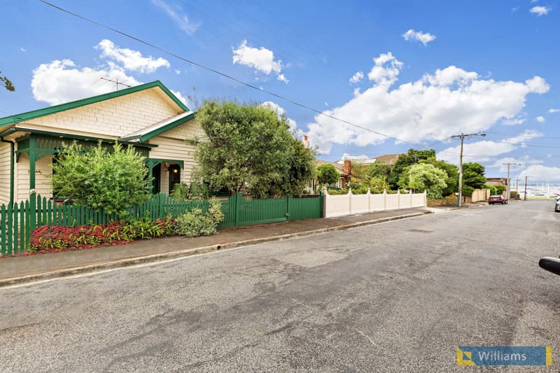 14 Clark Street, Williamstown - Thumbnail 2
