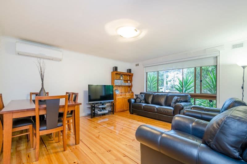 1/105 Railway Place, Williamstown - Thumbnail 2