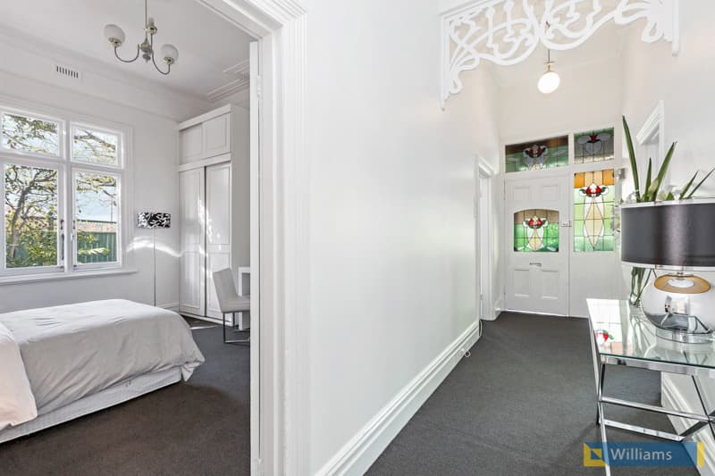 62 John Street, Williamstown - Thumbnail 4