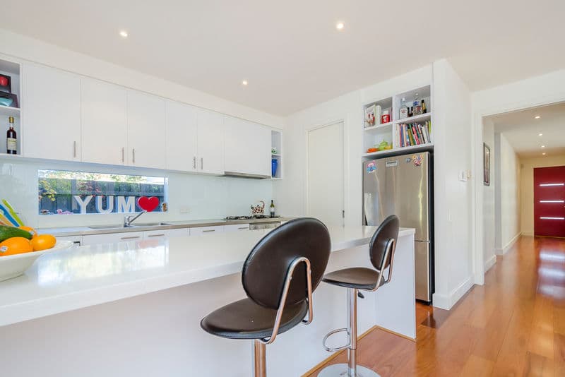 19 Anzac Crescent, Williamstown - Thumbnail 7