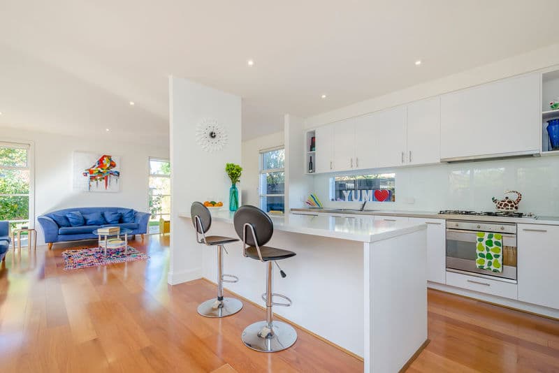19 Anzac Crescent, Williamstown - Thumbnail 6