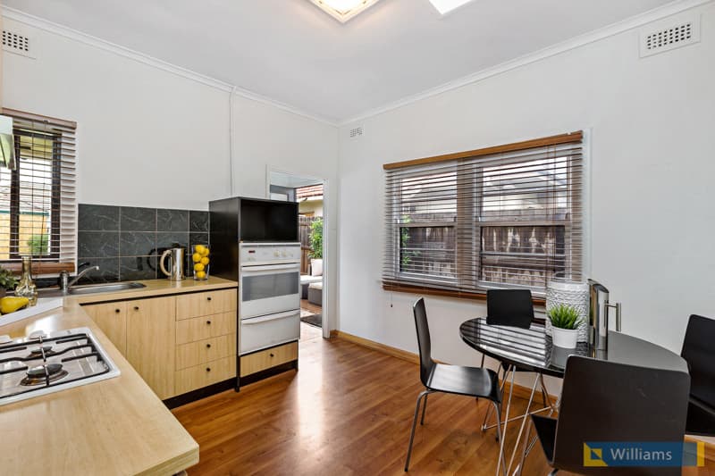 26 Fowler Crescent, Newport - Thumbnail 5