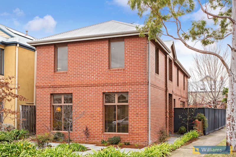 2 Breadalbane Place, Newport - Image 1