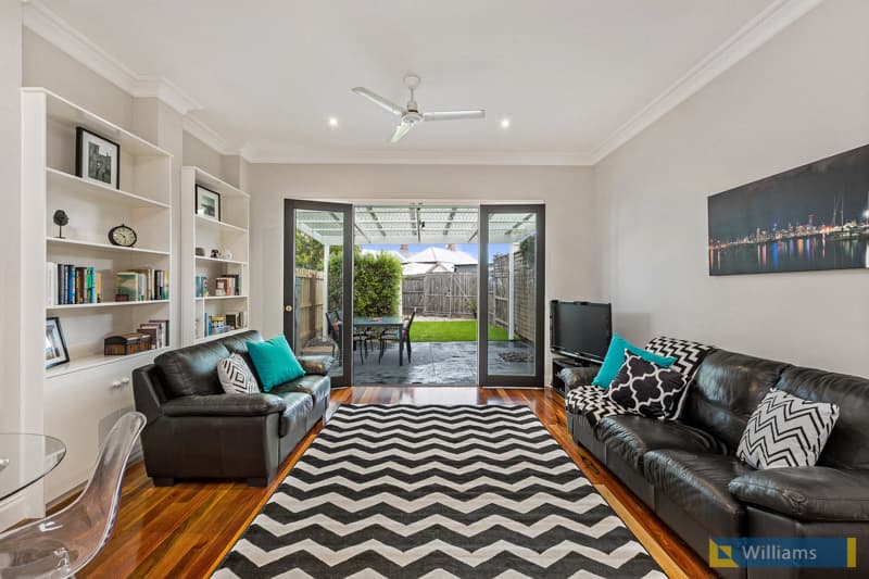 13 Russell Place, Williamstown - Thumbnail 6