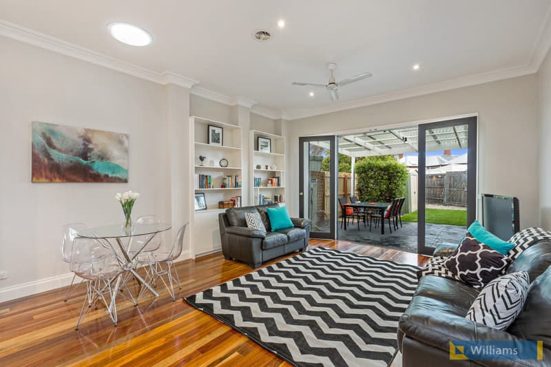 13 Russell Place, Williamstown - Thumbnail 5