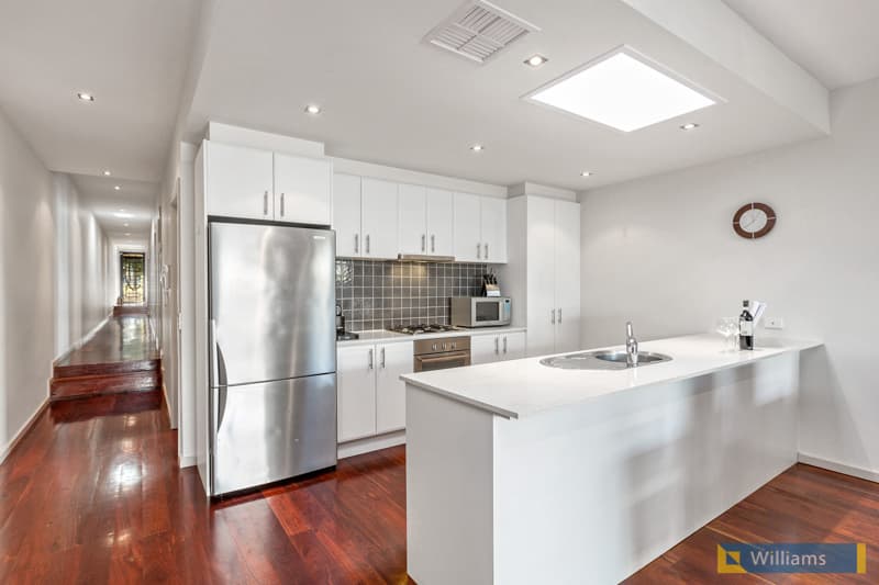 95 Park Crescent, Williamstown - Thumbnail 3