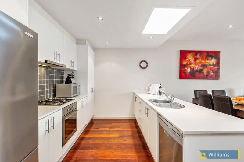 95 Park Crescent, Williamstown - Thumbnail 2