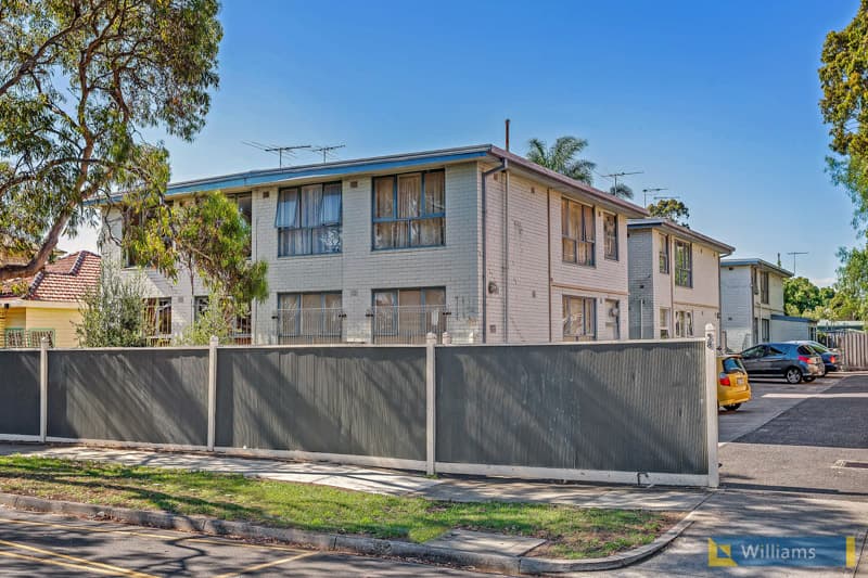 7/58 Mason Street, Newport - Image 1