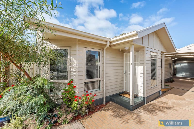 2/79 Park Crescent, Williamstown - Thumbnail 2