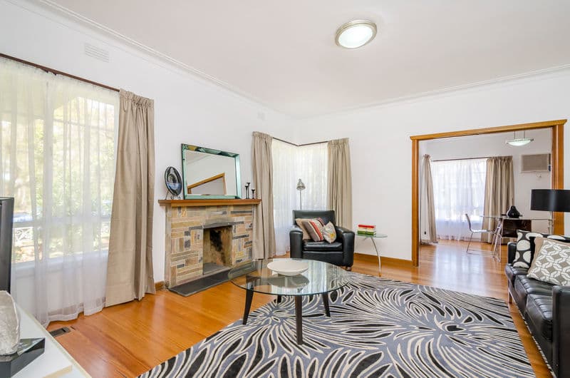 14 Bruce Street, Newport - Thumbnail 3