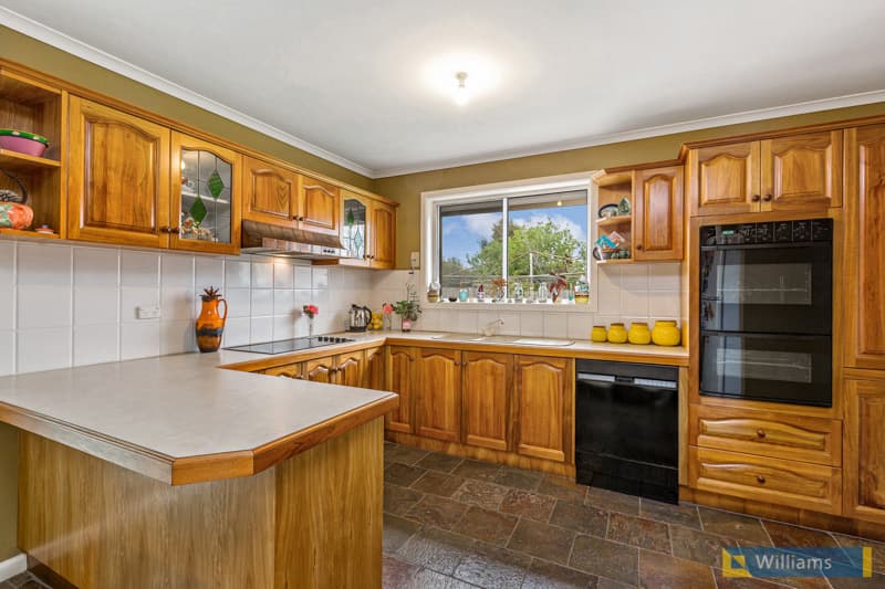 44 Rosala Avenue, Altona North - Thumbnail 6