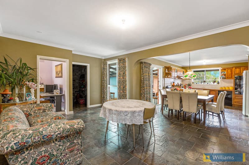 44 Rosala Avenue, Altona North - Thumbnail 4