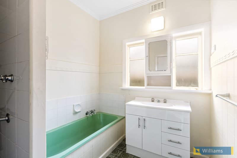84 Railway Place, Williamstown - Thumbnail 6