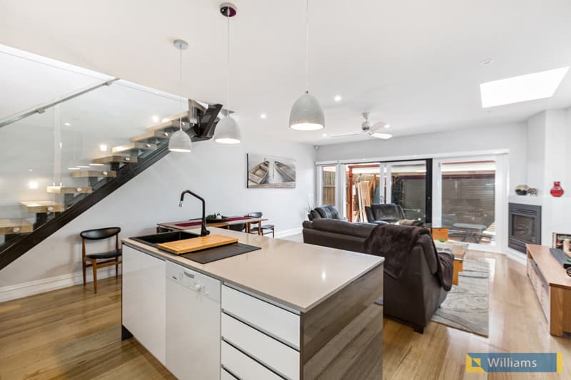 155 Ferguson Street, Williamstown - Thumbnail 6
