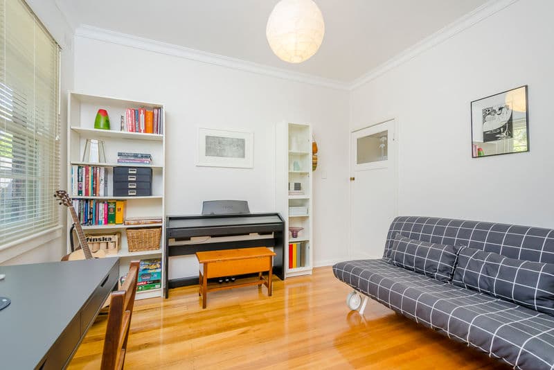 32 Park Crescent, Williamstown - Thumbnail 7