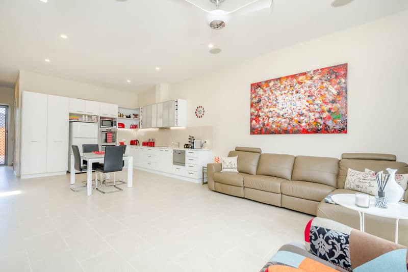 9B Parramatta Street, Williamstown - Thumbnail 2