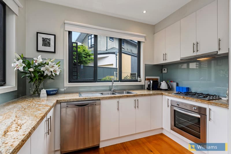 2/13 Liley Street, Newport - Thumbnail 6