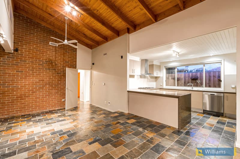 22 Shane Avenue, Seabrook - Thumbnail 8