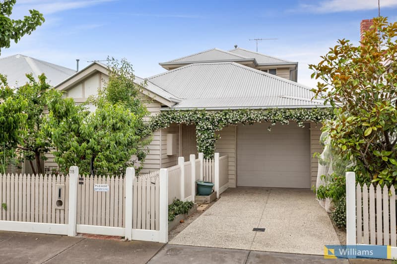 38 River Street, Newport - Image 1