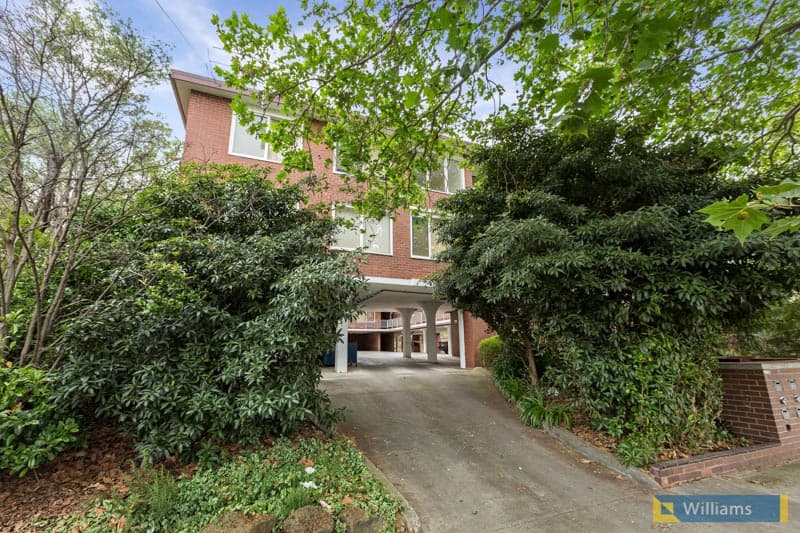 12A/294 Nicholson Street, Footscray - Thumbnail 2