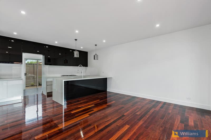 34 Saltley Street, South Kingsville - Thumbnail 7