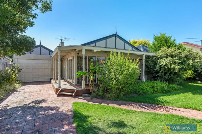 67 Kernot Street, South Kingsville - Thumbnail 2