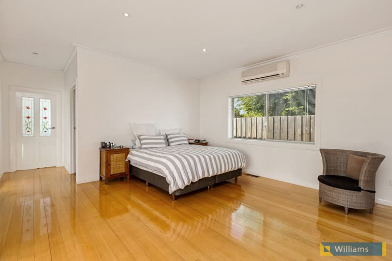 67 Kernot Street, South Kingsville - Thumbnail 8