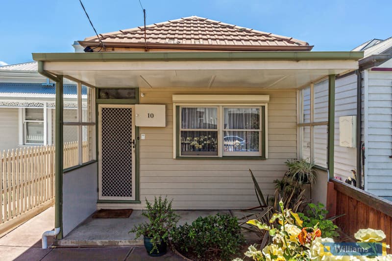 10 Jobson Street, Williamstown - Thumbnail 2