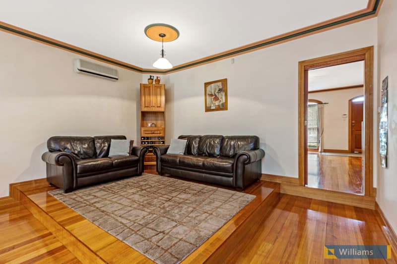 6 Crofton Drive, Williamstown - Thumbnail 8