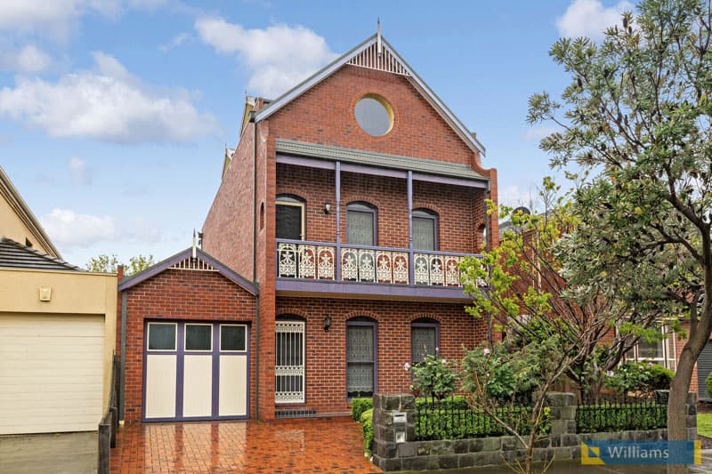 6 Crofton Drive, Williamstown - Image 1