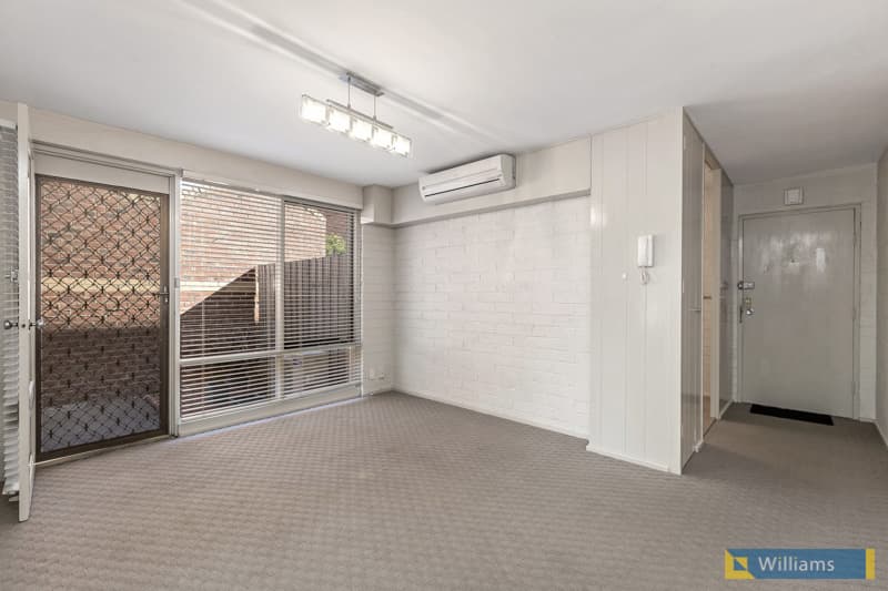 2/125 Ferguson Street, Williamstown - Thumbnail 4
